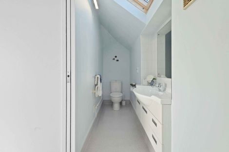 Photo of property in 39a Clovelly Road, Bucklands Beach, Auckland, 2012