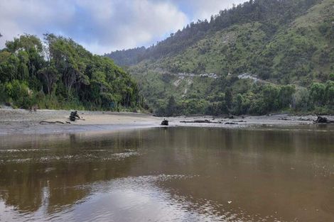 Photo of property in 4 Nikau Heights, Little Wanganui, Karamea, 7893