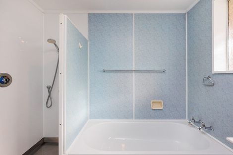 Photo of property in 3 Frimley Street, Awapuni, Palmerston North, 4412