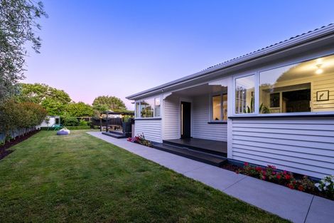 Photo of property in 30 Windermere Road, Papanui, Christchurch, 8053