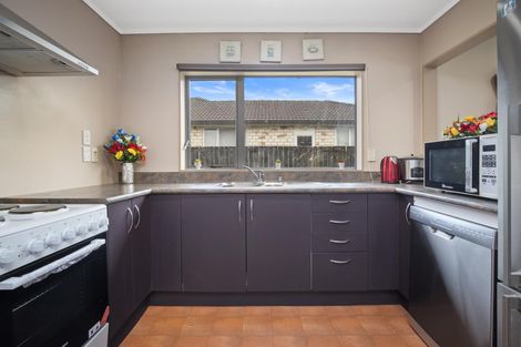 Photo of property in 22 Margarita Rise, Pukekohe, 2120