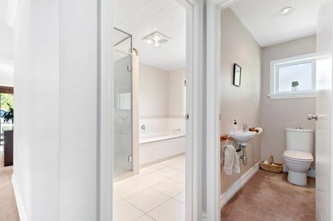 Photo of property in 15 Shanahan Lane, Arrowtown, 9302