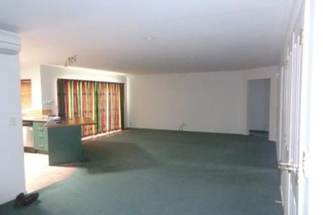 Photo of property in 35 Ruze Vida Drive, Massey, Auckland, 0614