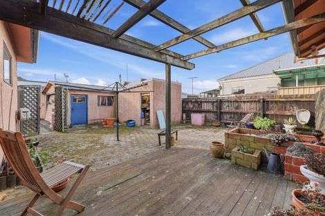 Photo of property in 55 Royal Crescent, Saint Kilda, Dunedin, 9012