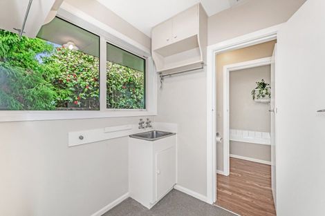 Photo of property in 27 Skerten Avenue, Hornby, Christchurch, 8042