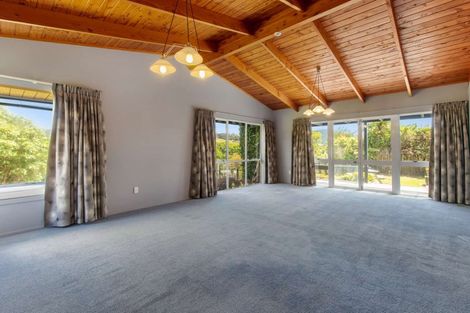 Photo of property in 16 Gillam Crescent, Springfield, Rotorua, 3015