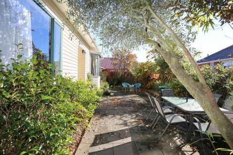Photo of property in 14 Aorangi Road, Bryndwr, Christchurch, 8053