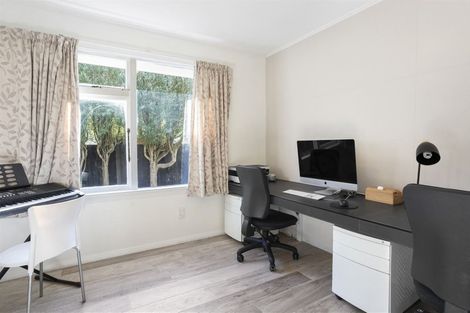 Photo of property in 172 Withells Road, Avonhead, Christchurch, 8042