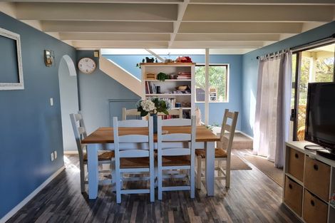 Photo of property in 2/223 Hibiscus Coast Highway, Red Beach, 0932