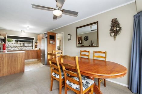 Photo of property in 28 Lansdowne Crescent, Glenview, Hamilton, 3206