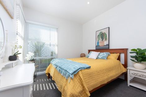 Photo of property in 2 Morus Road, Massey, Auckland, 0614