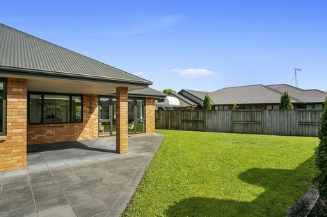 Photo of property in 17 Chesterton Drive, Leamington, Cambridge, 3432