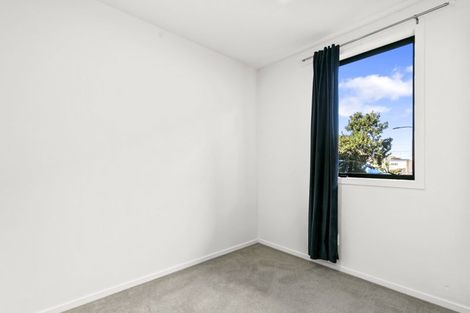 Photo of property in 15 Te Ara O Paetutu, Petone, Lower Hutt, 5012