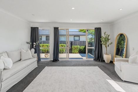 Photo of property in 66 Bickerton Street, Wainoni, Christchurch, 8061