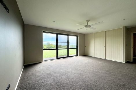 Photo of property in 45 Harry Dreadon Road, Opaheke, Papakura, 2584