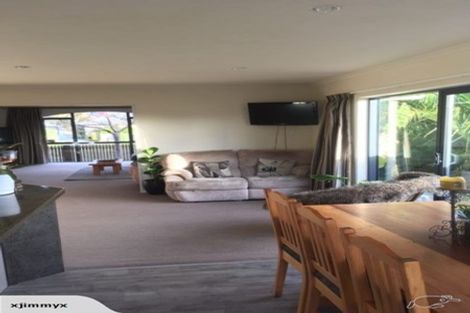 Photo of property in 10 Diamond Court, Ashhurst, 4810