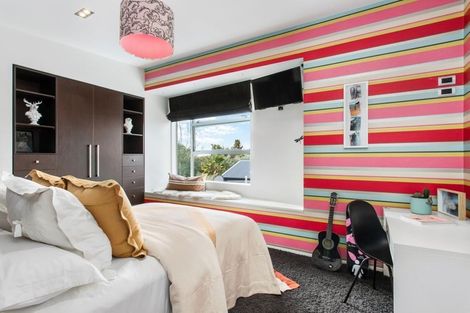 Photo of property in 53 Hawthorne Street, Strowan, Christchurch, 8052