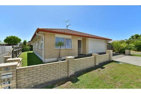 Photo of property in 6a Doment Crescent, Orewa, 0931