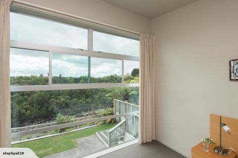 Photo of property in 1a Burgess Hill Road, Burgess Park, New Plymouth, 4371