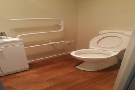 Photo of property in 100 Rattray Street, Riccarton, Christchurch, 8041