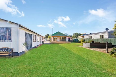 Photo of property in 37 Whittaker Street, Shannon, 4821