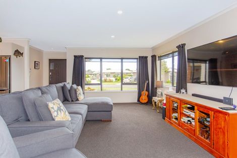 Photo of property in 24 Poynter Place, Gonville, Whanganui, 4501