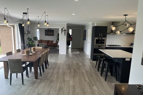 Photo of property in 4 Mckerrow Place, Featherston, 5710