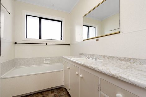 Photo of property in 33 Challinor Street, Pukete, Hamilton, 3200