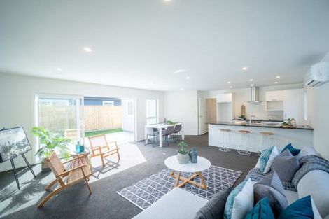 Photo of property in 13 Sutherland Crescent, Melrose, Wellington, 6023