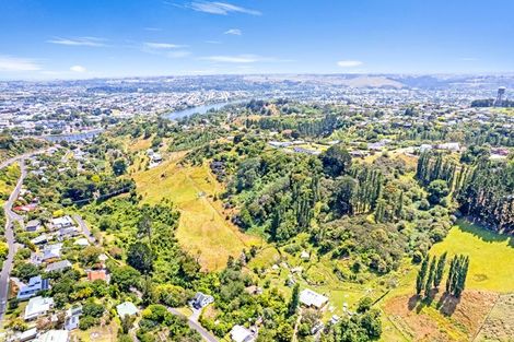 Photo of property in 36 Shakespeare Road, Bastia Hill, Whanganui, 4500