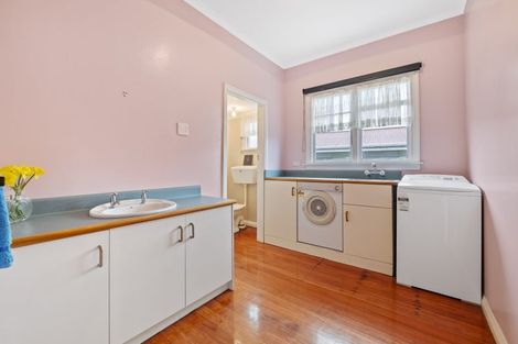 Photo of property in 91 Tukapa Street, Westown, New Plymouth, 4310