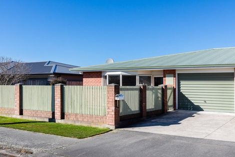 Photo of property in 14 Millar Street, Sydenham, Christchurch, 8023
