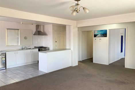 Photo of property in 49 Robertson Road, Favona, Auckland, 2024