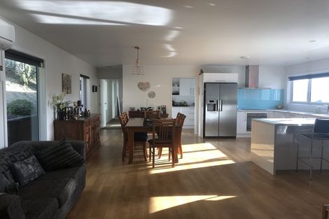 Photo of property in 1 Portland Place, Shiel Hill, Dunedin, 9013