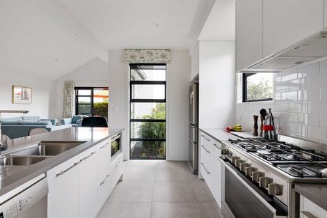 Photo of property in 3/30 Jarrett Terrace, Leamington, Cambridge, 3432