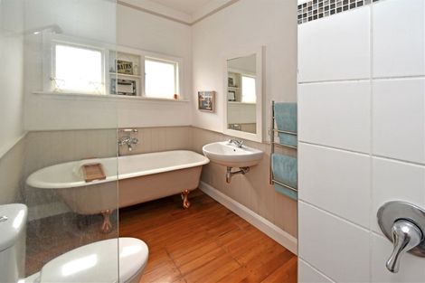 Photo of property in 38 Dryden Street, Sumner, Christchurch, 8081