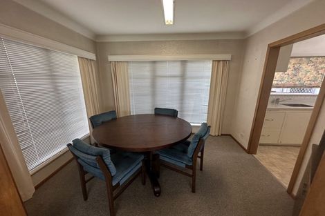 Photo of property in 88 Seymour Road, Sunnyvale, Auckland, 0612