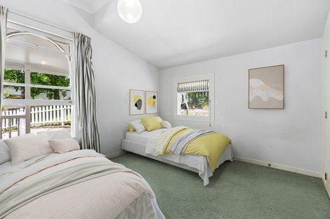 Photo of property in 10 The Close, Greenhithe, Auckland, 0632