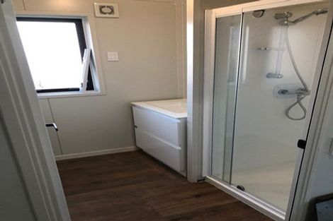 Photo of property in 104a Te Pene Avenue, Titahi Bay, Porirua, 5022