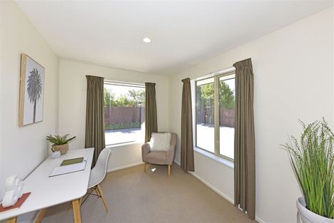 Photo of property in 9 Mollymawk Place, Woolston, Christchurch, 8023