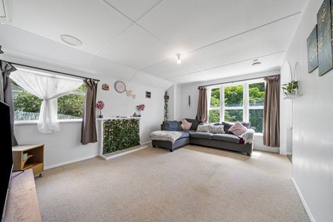 Photo of property in 12 Ngahue Crescent, Elsdon, Porirua, 5022