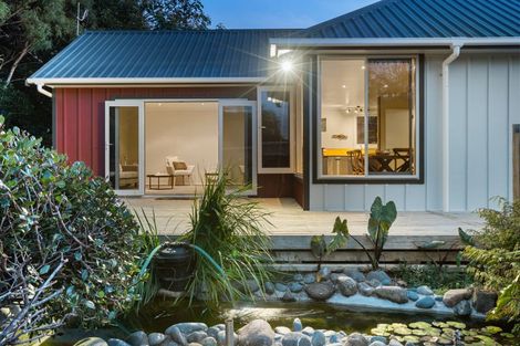 Photo of property in 53a Lismore Street, Merrilands, New Plymouth, 4312