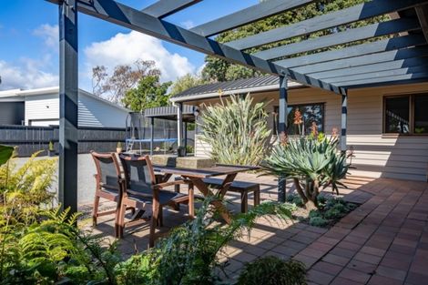 Photo of property in 314 Te Moana Road, Waikanae, 5036