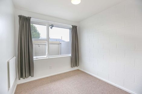 Photo of property in 8/20a Dickson Crescent, Hornby, Christchurch, 8042