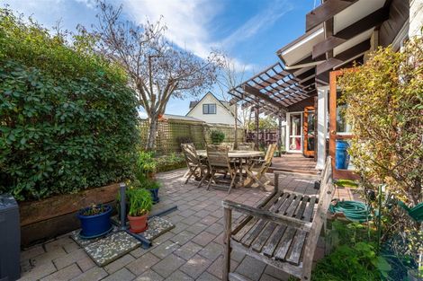 Photo of property in 100 Cox Street, Geraldine, 7930