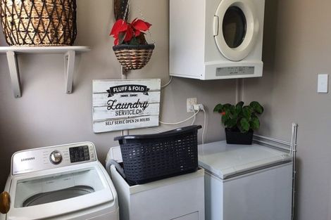 Photo of property in 114 Brecon Road, Stratford, 4332