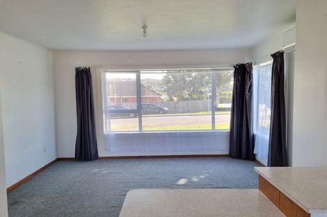Photo of property in 1 Mana Avenue, Titahi Bay, Porirua, 5022
