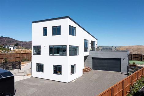 Photo of property in 34 Hawkshead Way, Westmorland, Christchurch, 8025