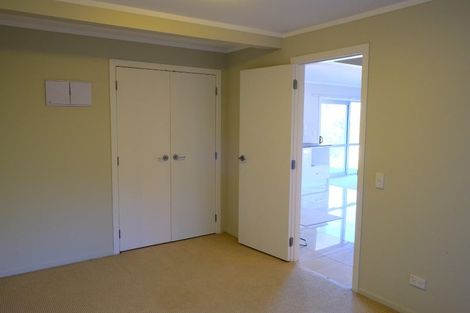 Photo of property in 9 Exploration Way, Whitby, Porirua, 5024