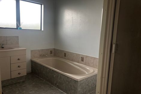 Photo of property in 11a Jade Place, Bell Block, New Plymouth, 4312